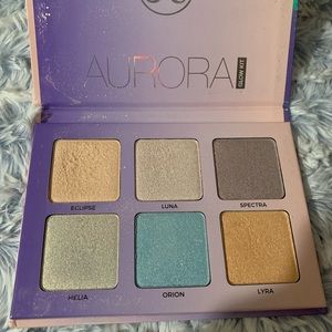 Anastasia Beverly Hills Aurora highlight palette